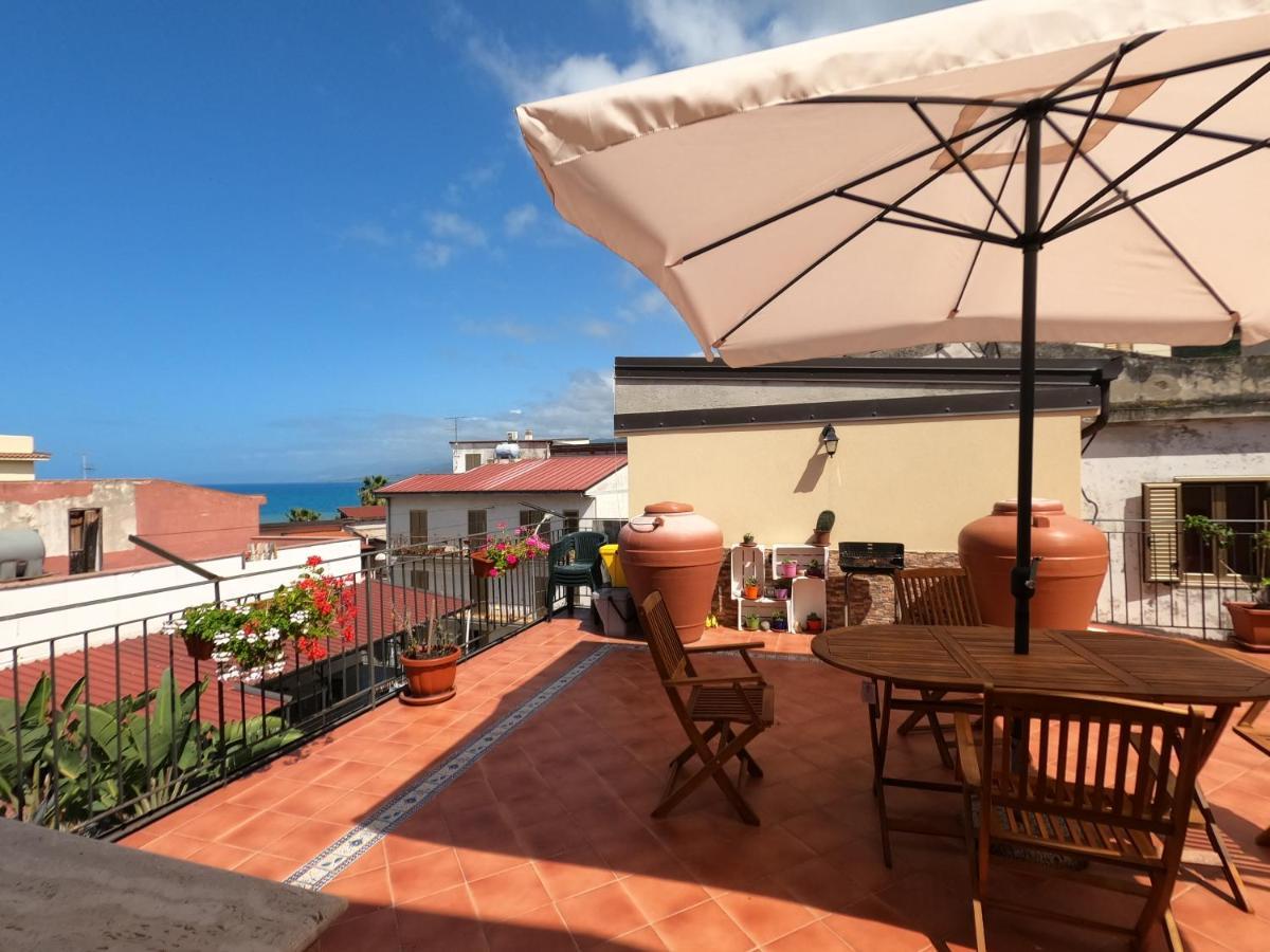 Terrazza Lungomare Villa Caronia Marina Exterior photo