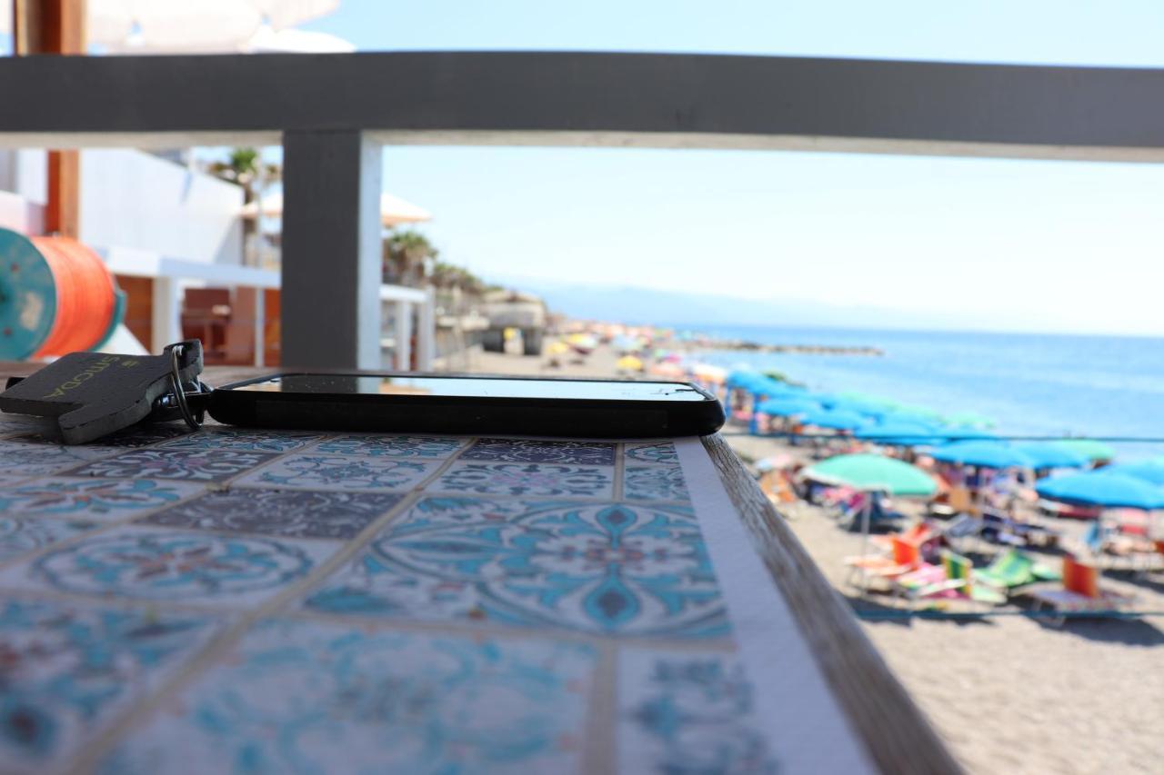 Terrazza Lungomare Villa Caronia Marina Exterior photo